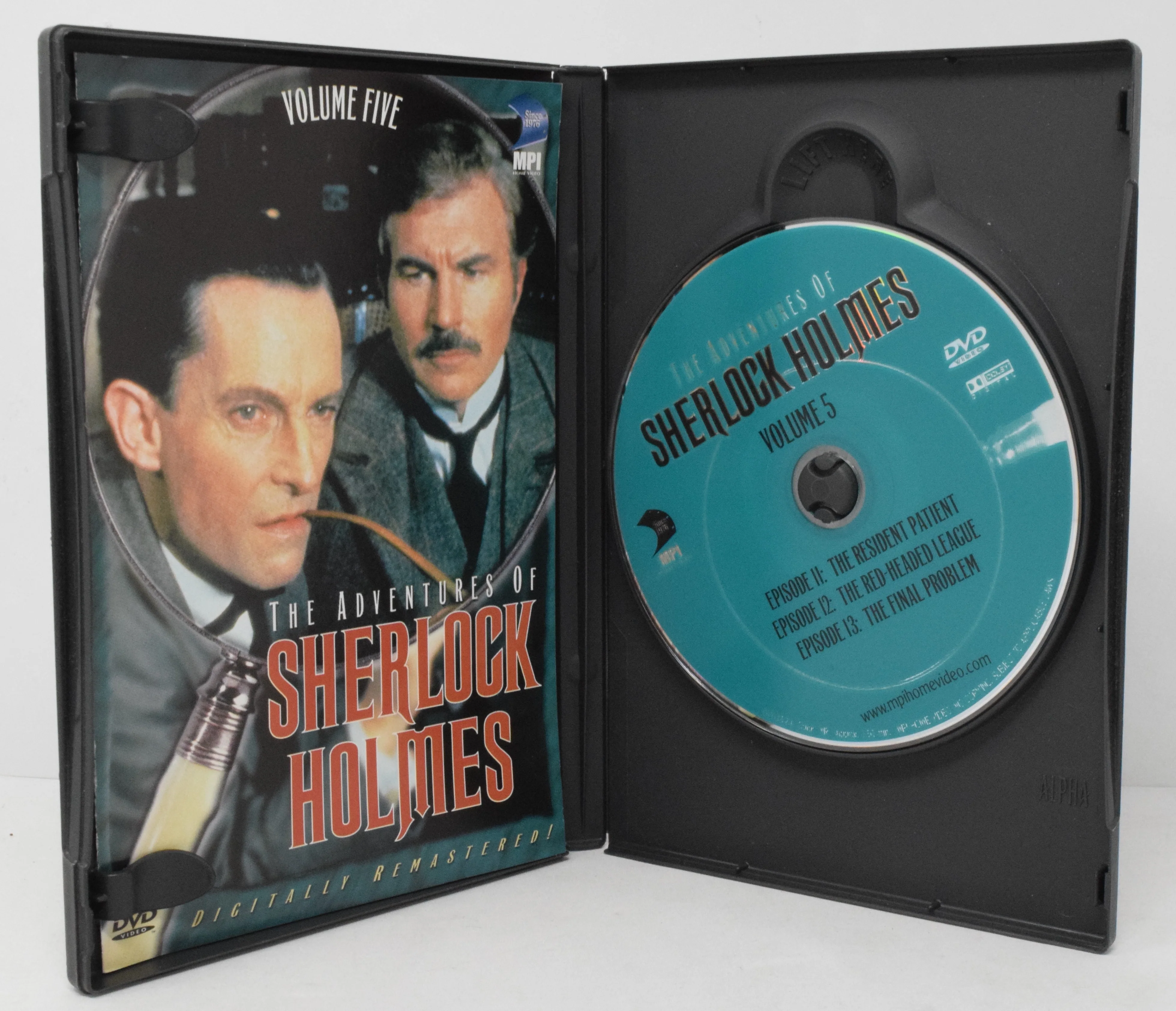 The Adventures of Sherlock Homes DVD Volume Five - Image 3